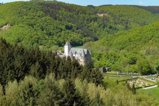 Photo d'un chateau en Mayenne